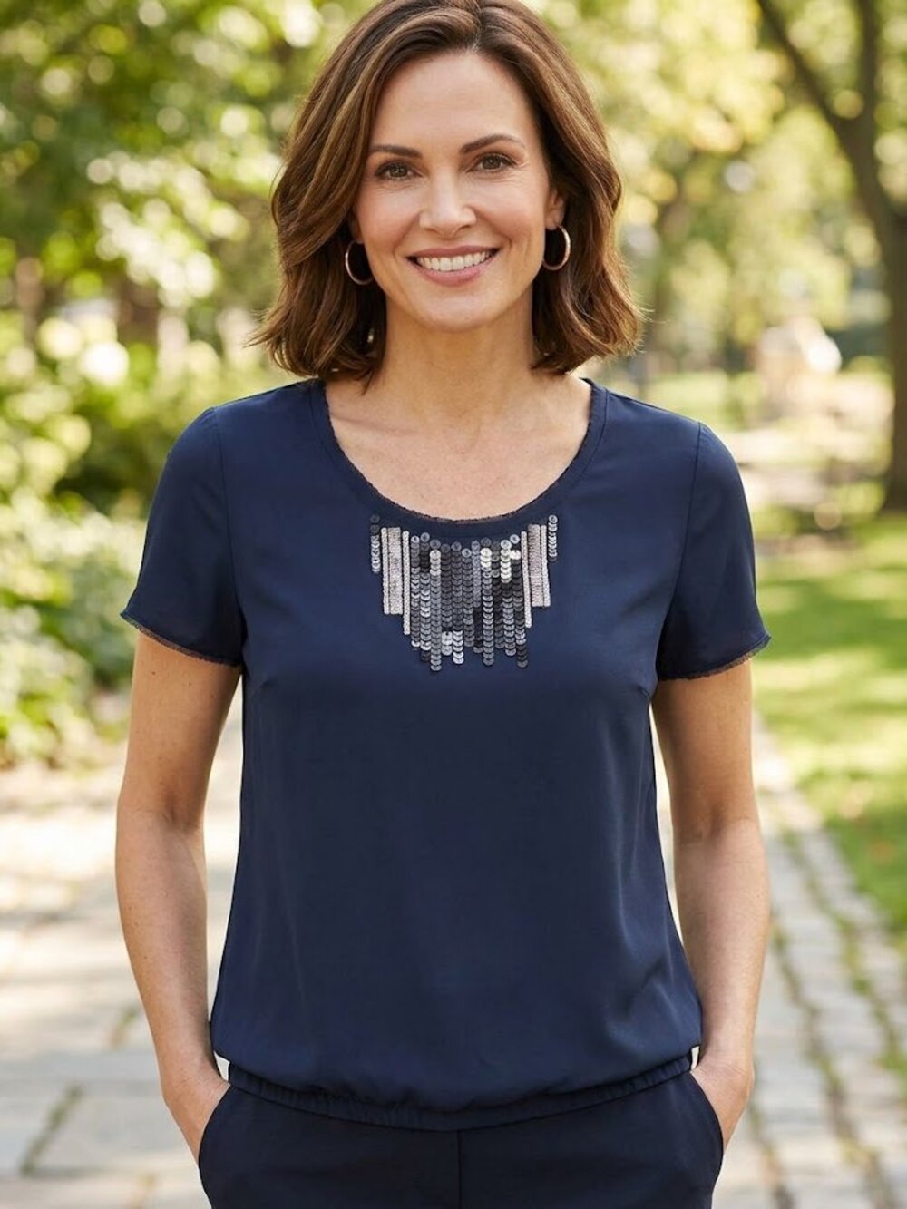 Banana Republic Heritage Navy Scoop Neck Short Sleeve Blouse Sequin Trim Sz S